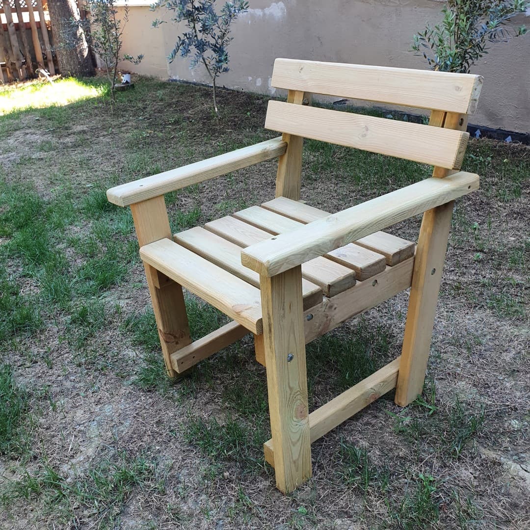Ahşap Kolçaklı Sandalye küçük görsel 4